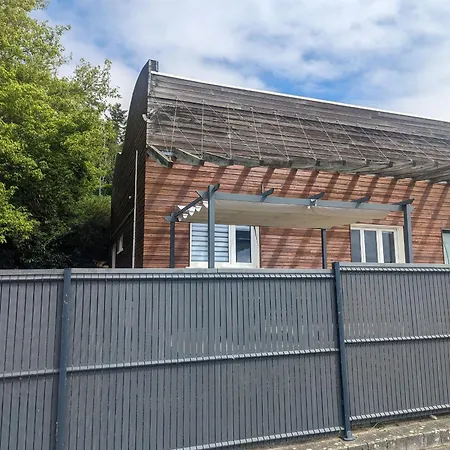 Renove Au Bord Du Avec Terrasse, Parking Reserve, Equipements Modernes Et Aire De Jeux. - Fr-1-611a-16 Semesterbostad *